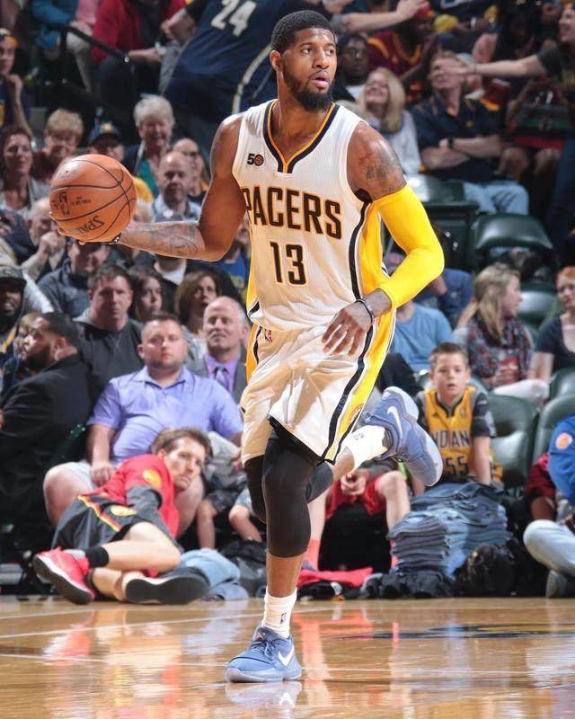 一场备受瞩 一场备受瞩